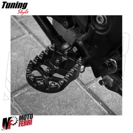 MF9803 Pedane Poggiapiedi CNC Yamaha Tenere 700 Rally World da 2019 a 2024 Nero 2