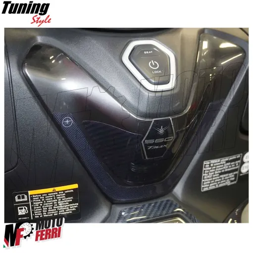 MF3534 - Adesivo Cover Carbonio per Tunnel Accensione Yamaha TMax 560 2022/2024