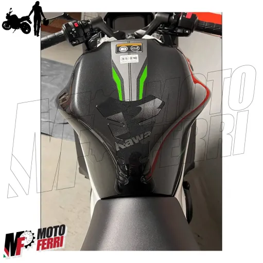 MF1896 Adesivo protezione paraserbatoio nero logo Kawasaki grigio 19 x 13 cm