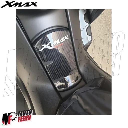 MF4970 Adesivo Protezione Sportello Benzina Serbatoio Yamaha XMax 300 2017/2022