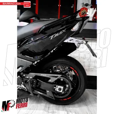MF1367 Portatarga Sportivo Regolabile Barracuda per Yamaha TMax 530 2012 / 2016