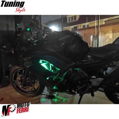 MF5088 Luce Led Lampeggiante Multicolore per Moto Bici Drone Casco Monopattino