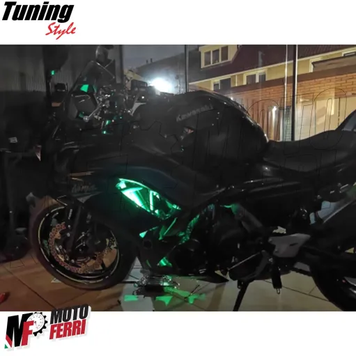 MF5088 Luce Led Lampeggiante Multicolore per Moto Bici Drone Casco Monopattino