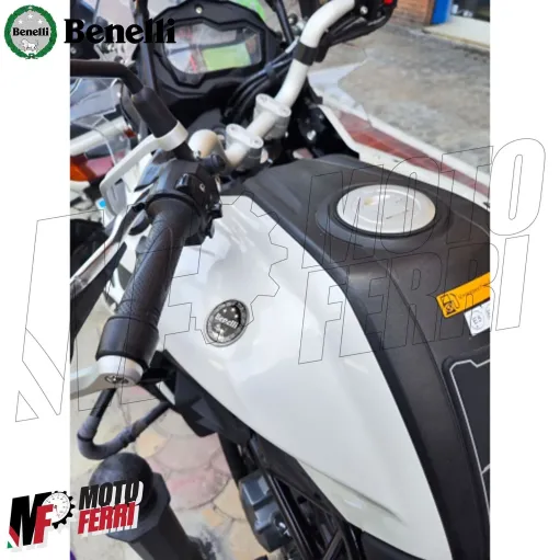 MF5113 Kit 2 Adesivo Resinato Logo Benelli Nero per TRK Leoncino BN 752S 502C