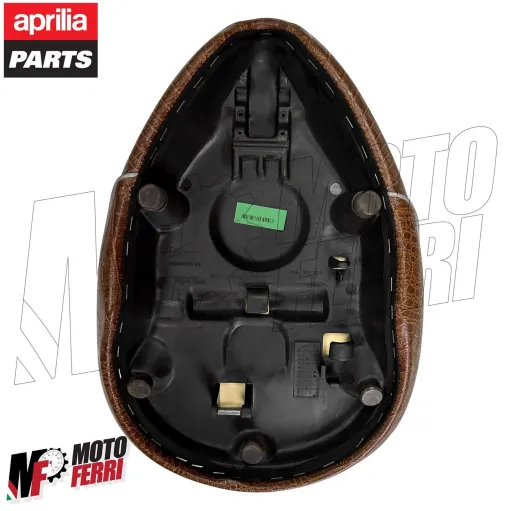 MF5129 - Sella Aprilia Scarabeo 50 2T Originale Monoposto in Pelle Marrone Cuoio