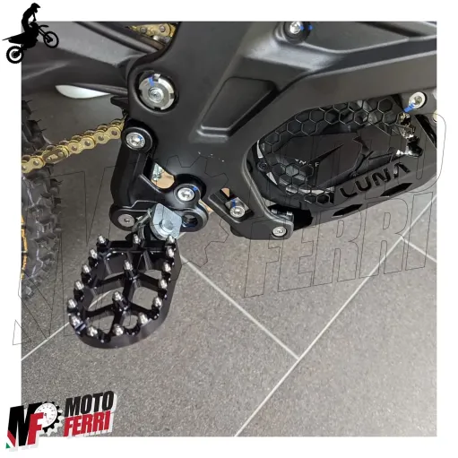MF6334 Pedane Poggiapiedi Cross Honda CR CRF 125 250 450 1000 Nero Maggiorate