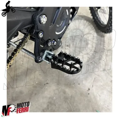 MF6334 Pedane Poggiapiedi Cross Honda CR CRF 125 250 450 1000 Nero Maggiorate