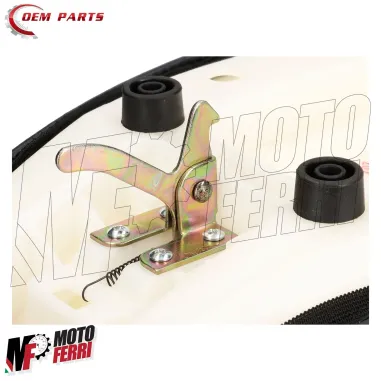 MF6649 Sella Piaggio Si in Pelle Nera con Vano Porta Oggetti Documenti