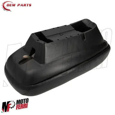 MF6649 Sella Piaggio Si in Pelle Nera con Vano Porta Oggetti Documenti