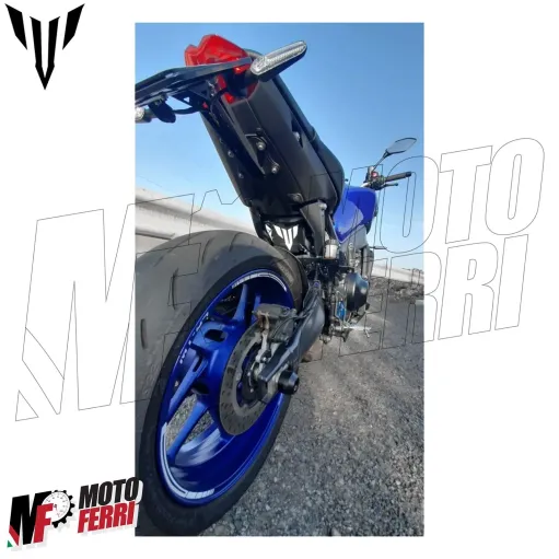 MF6748 Kit Adesivo Emblema Logo Yamaha MT125 MT03 MT07 MT09 MT10 Bianco 9,5x10cm