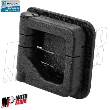 MF6780 Gancio Porta Borse Casco Originale Vespa GTS 125 300 HPE mod 2023 / 2024