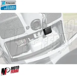 MF7268 Coperchio Tappo Attrezzi Originale Vespa GTS 125 250 300 mod 2005 / 2022 2