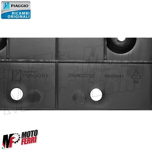 MF7406 Portatarga Posteriore + Catadriotti Originale Vespa GTS 300 mod 2023 2024