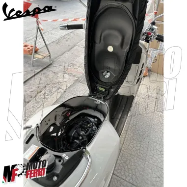MF7687 Guarnizione Vano Sottosella Vespa GTS Super Primavera Sprint LX S ET4