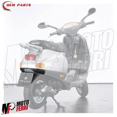 MF7818 Parafango Portatarga Posteriore Vespa ET2 ET4 50 mod 1996 / 2002
