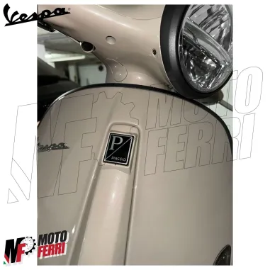 MF6775 Emblema Scudetto Stemma Nero Piaggio Vespa GTS GTV LX S Primavera Sprint