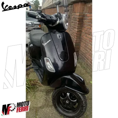 MF6775 Emblema Scudetto Stemma Nero Piaggio Vespa GTS GTV LX S Primavera Sprint