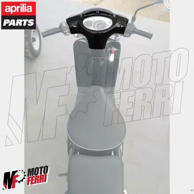 MF6986 Coprimanubrio Posteriore Nero Lucido Aprilia Scarabeo 50 2T 2006 / 2009
