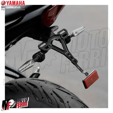 MF4827 Portatarga Sportivo + Luce Targa Originale Yamaha MT-07 da 2021 a 2024
