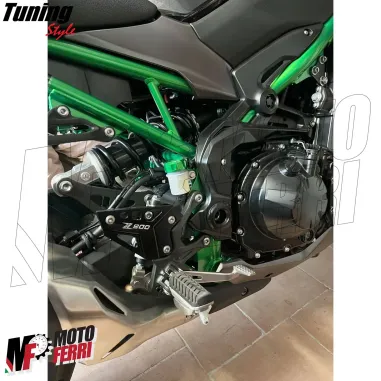 MF8209 Battitacco Kawasaki Z900 mod 2018 2019 2020 2021 2022 2023 2024 CNC Nero