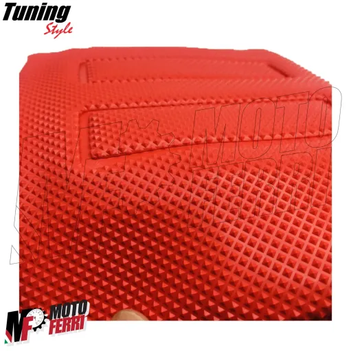 MF3061 Cover Coprisella Rosso Cross in Gomma Antiscivolo Piramidale Universale