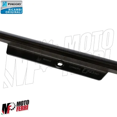 MF8434 Bordo Profilo Pedana Destro Nero Lucido Vespa GTS 300 mod 2023 2024 2025