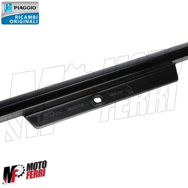 MF8435 Bordo Profilo Pedana Sinistro Nero Lucido Vespa GTS 300 - 2023 2024 2025