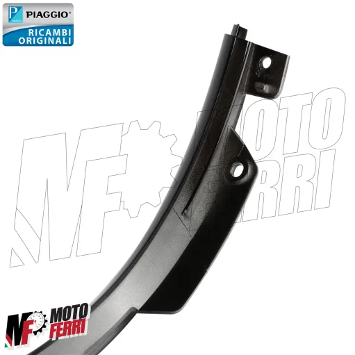 MF8435 Bordo Profilo Pedana Sinistro Nero Lucido Vespa GTS 300 - 2023 2024 2025
