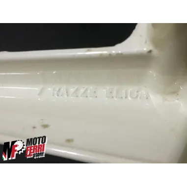 MF1590 CERCHIO ANTERIORE BIANCO 2.50 x 17 APRILIA AF1 SINTESI 125 1988 AP8108335