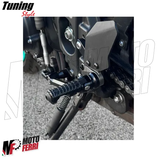 MF9053 Kit Pedane Arretrate Poggiapiedi Yamaha MT-09 SP 2024 2025