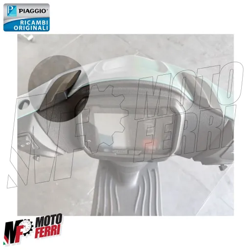 MF9237 Coperchio Parabrezza Sinistro Nero Piaggio Liberty 50 125 150 iGet 2025