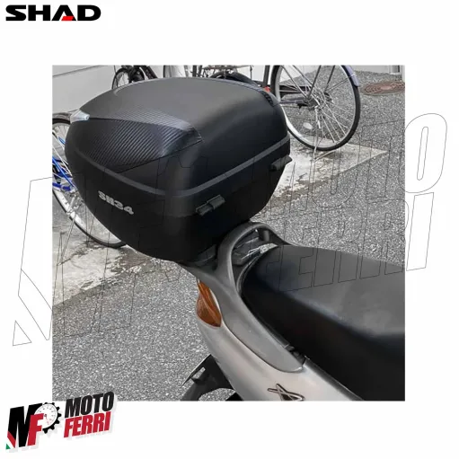 MF9602 Bauletto SHAD SH 34 Litri Carbon Look con Piastra Universale Moto SH34